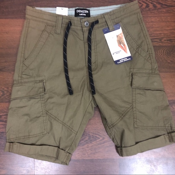 Levis W3 Dark Green Modern Cargo Shorts 
